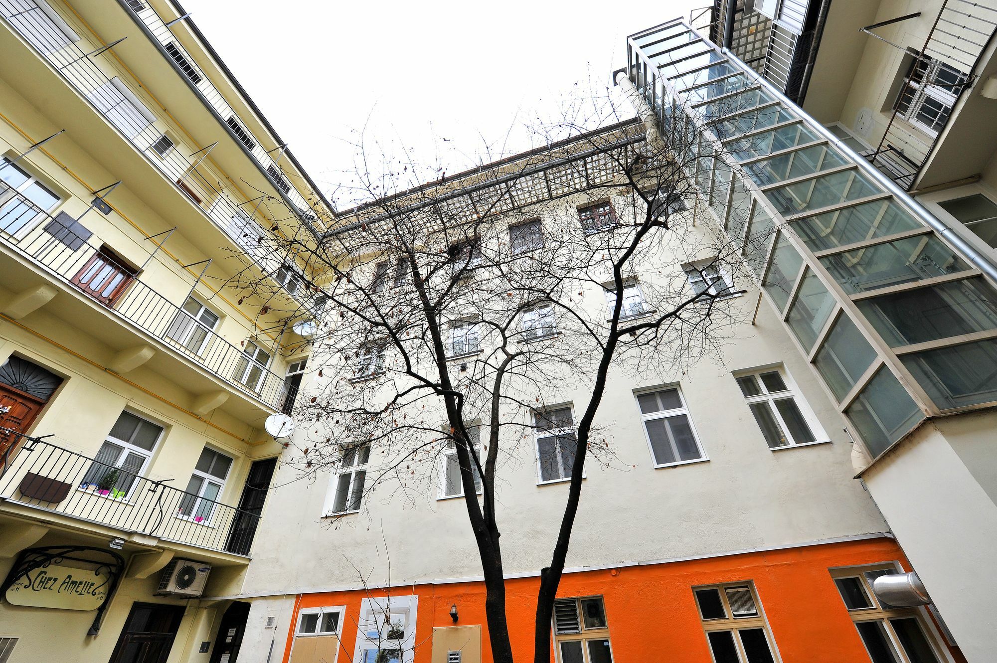 Aplend City Laurinska 11 براتسيلافا المظهر الخارجي الصورة