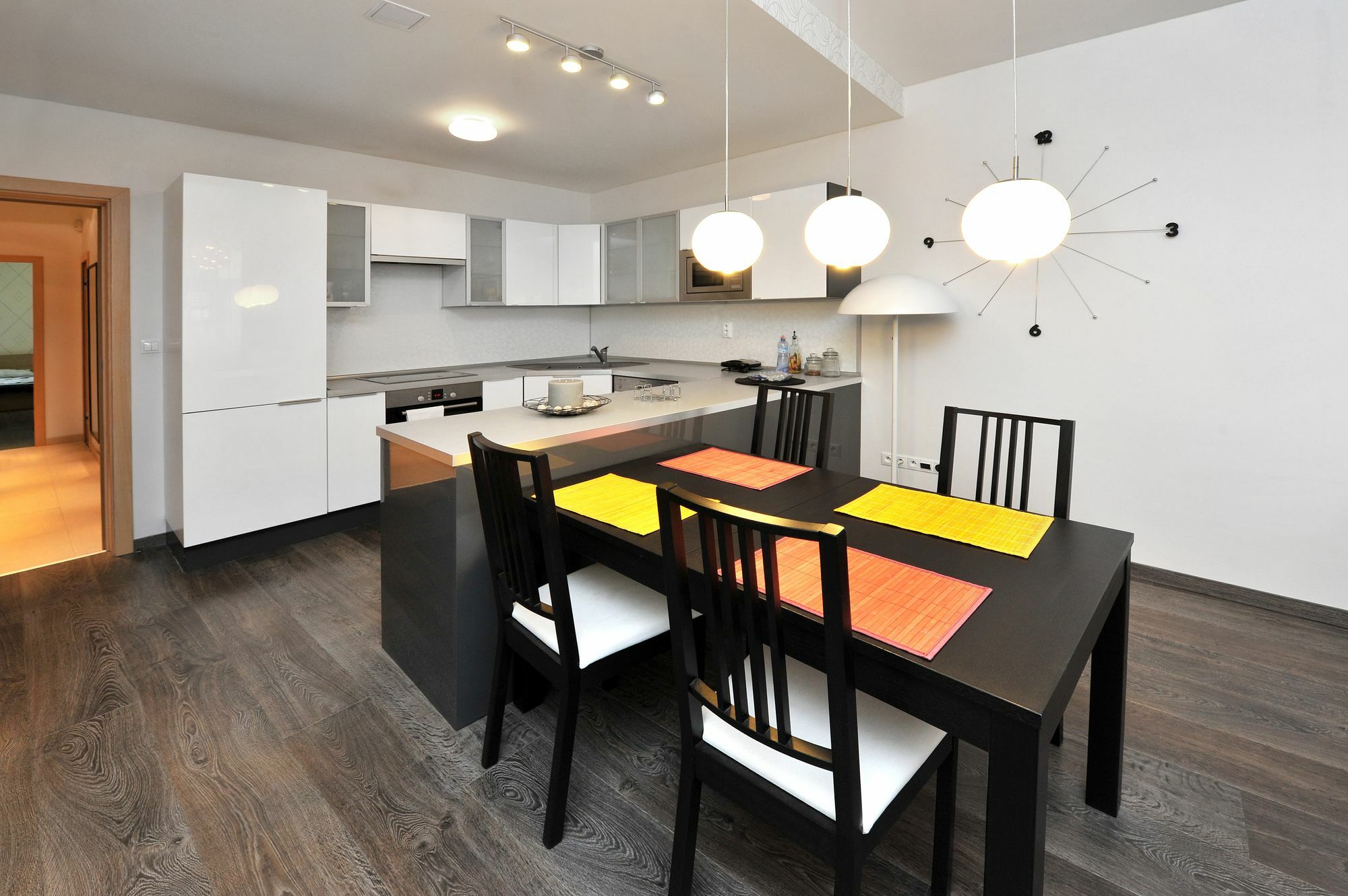 Aplend City Laurinska 11 براتسيلافا المظهر الخارجي الصورة